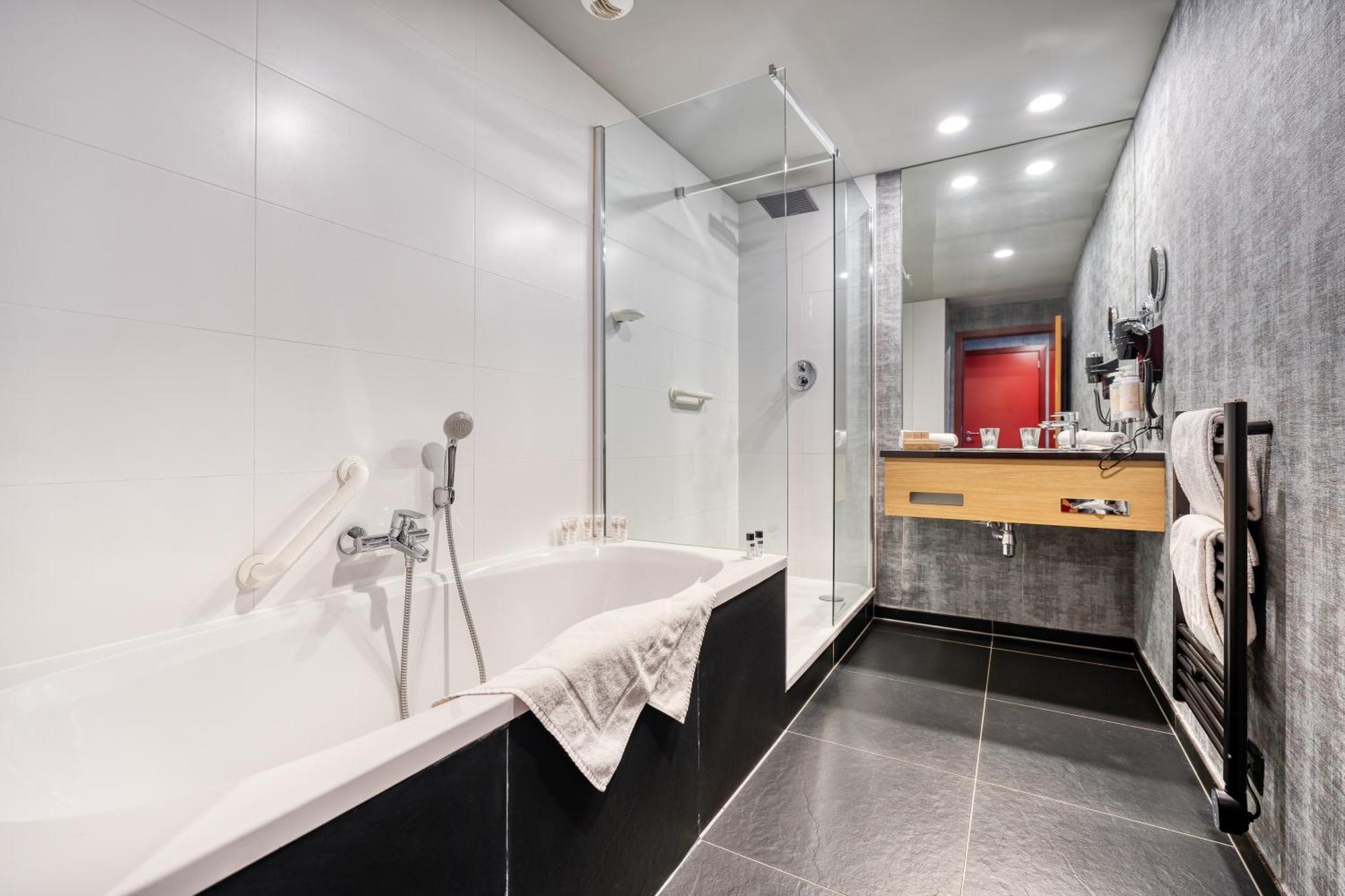 Hotel Verviers Van Der Valk Εξωτερικό φωτογραφία