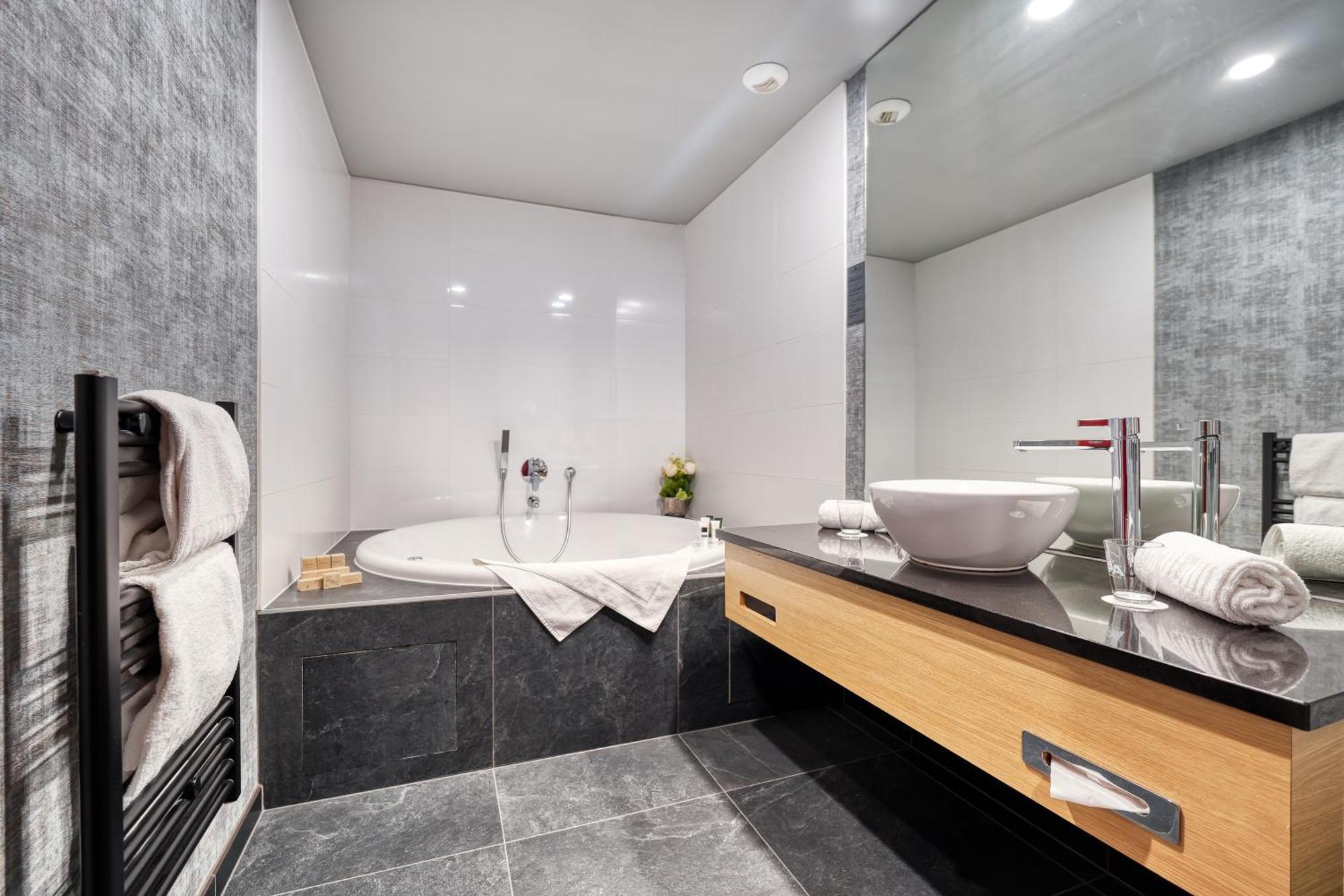 Hotel Verviers Van Der Valk Εξωτερικό φωτογραφία