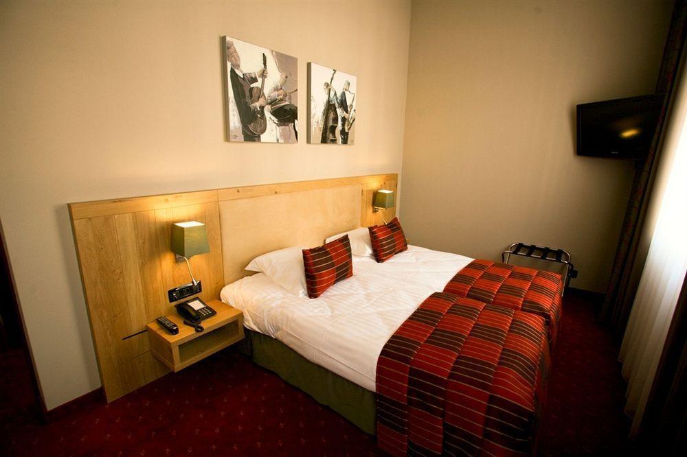 Hotel Verviers Van Der Valk Εξωτερικό φωτογραφία